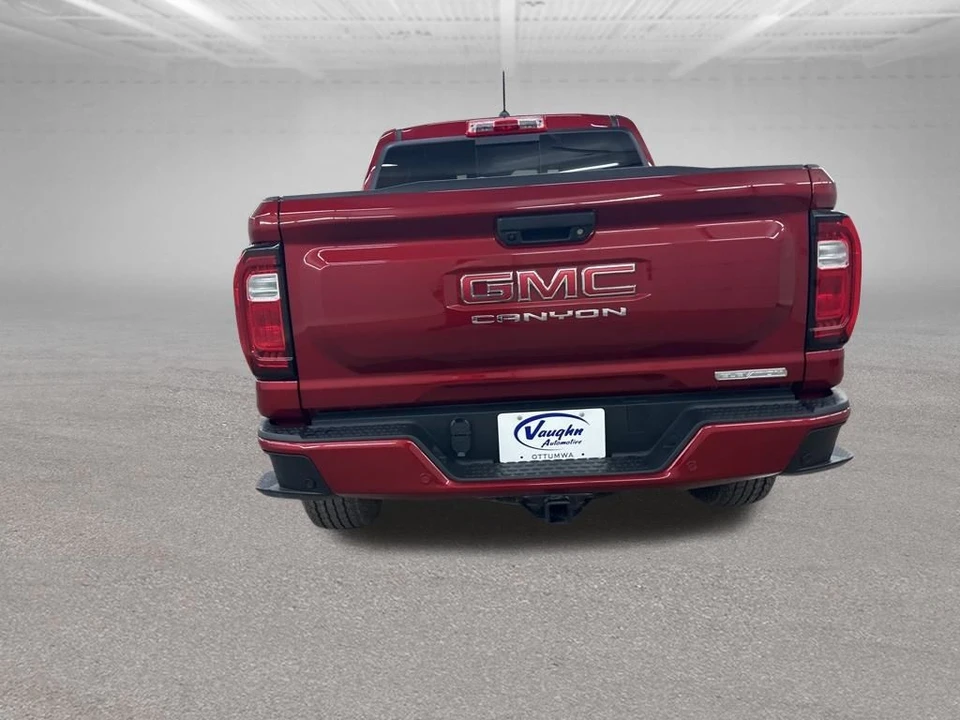 2026 GMC Canyon 2nd Gen - Image 9 of 12