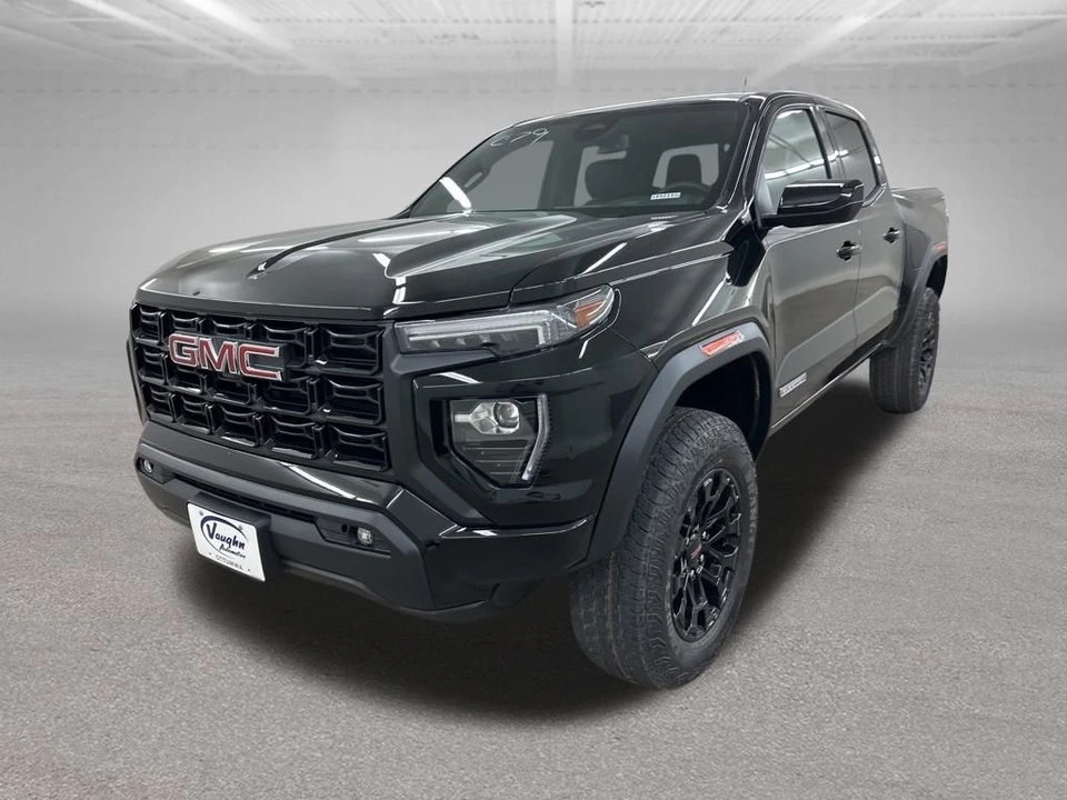 2026 GMC Canyon 2nd Gen - Image 5 of 12