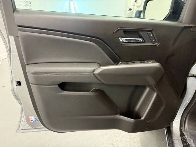 2026 GMC Canyon 2nd Gen - Image 13 of 21