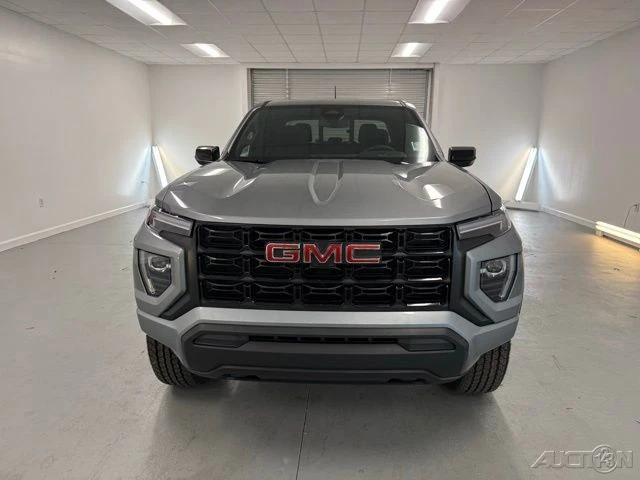 2026 GMC Canyon 2nd Gen - Image 2 of 21
