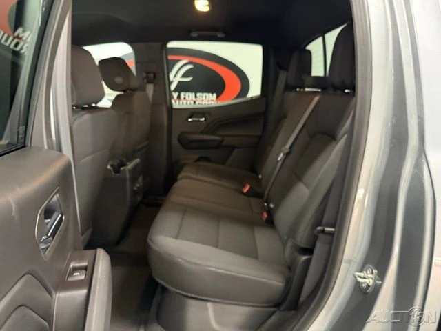 2026 GMC Canyon 2nd Gen - Image 15 of 21