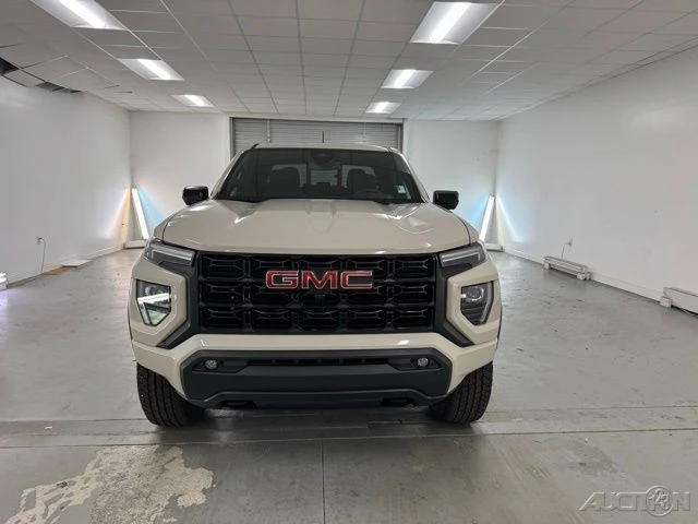 2026 GMC Canyon 2nd Gen - Image 2 of 18