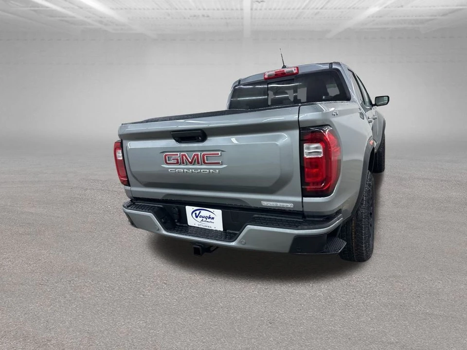 2026 GMC Canyon 2nd Gen - Image 10 of 12