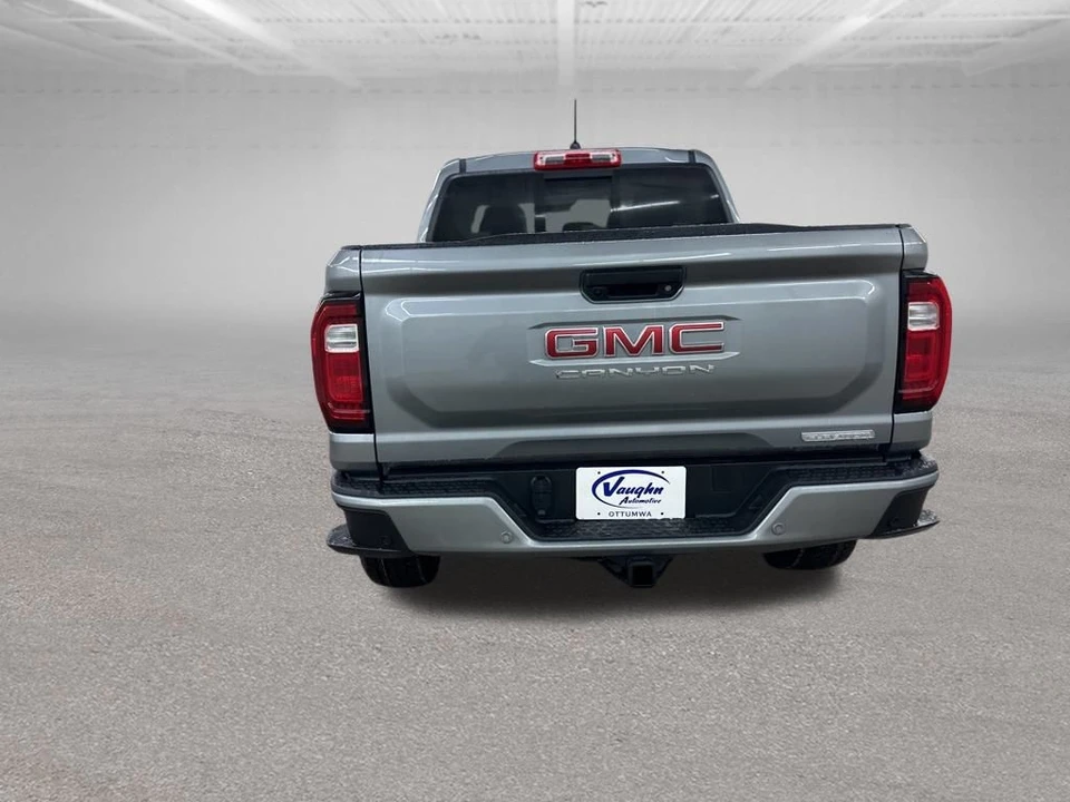 2026 GMC Canyon 2nd Gen - Image 9 of 12