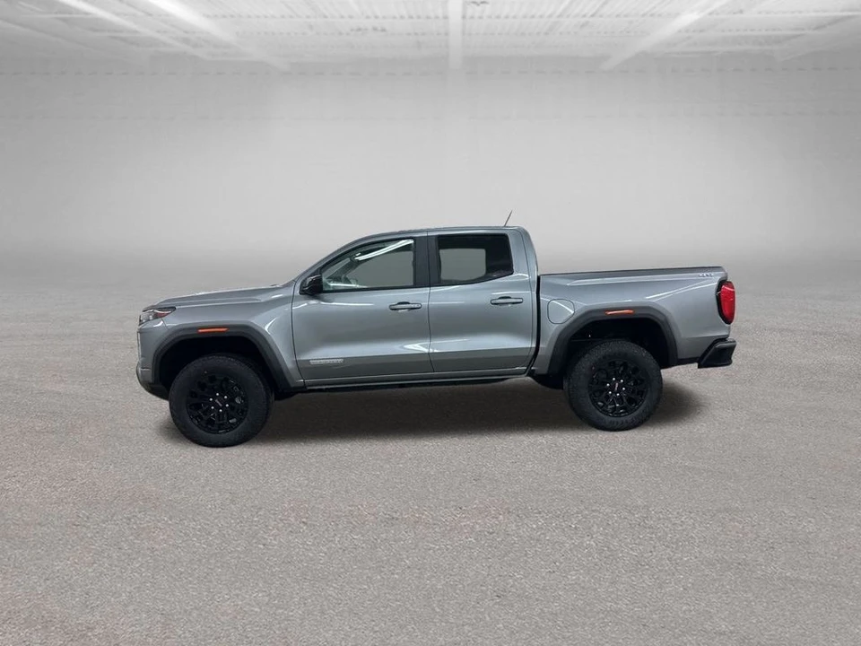 2026 GMC Canyon 2nd Gen - Image 6 of 12