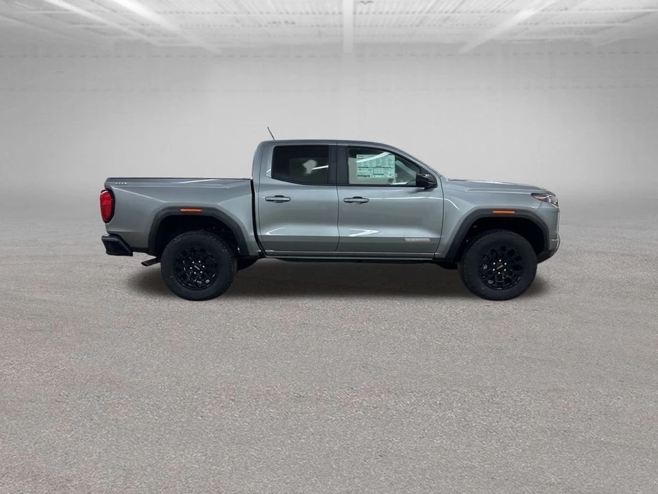 2026 GMC Canyon 2nd Gen - Image 12 of 12