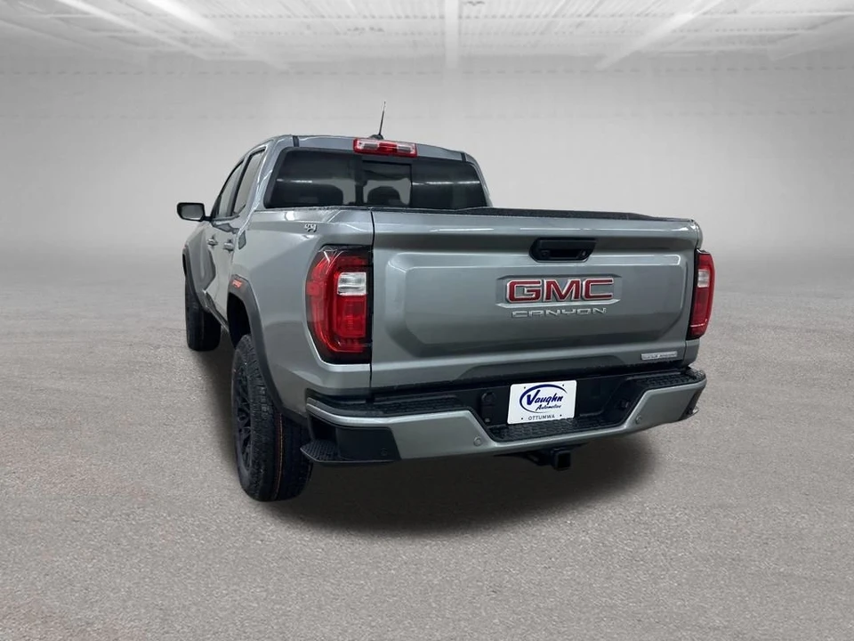 2026 GMC Canyon 2nd Gen - Image 8 of 12