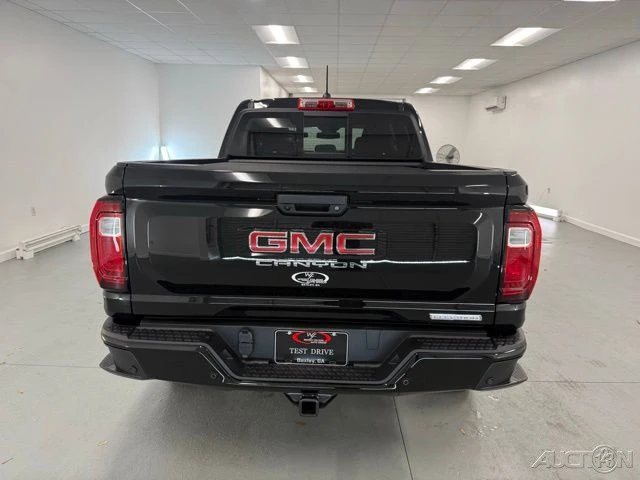 2026 GMC Canyon 2nd Gen - Image 7 of 21