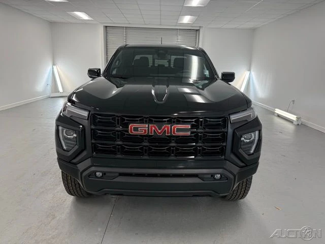 2026 GMC Canyon 2nd Gen - Image 2 of 21