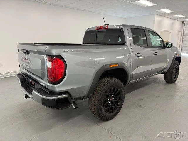 2026 GMC Canyon 2nd Gen - Image 6 of 21