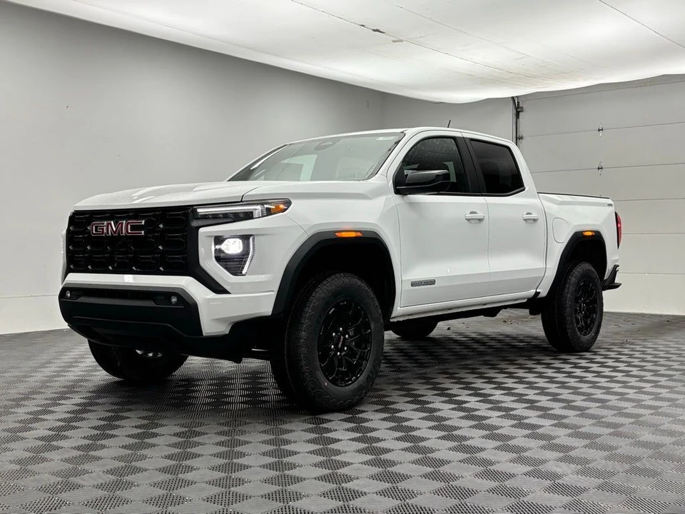 2026 GMC Canyon 2nd Gen - Image 12 of 12