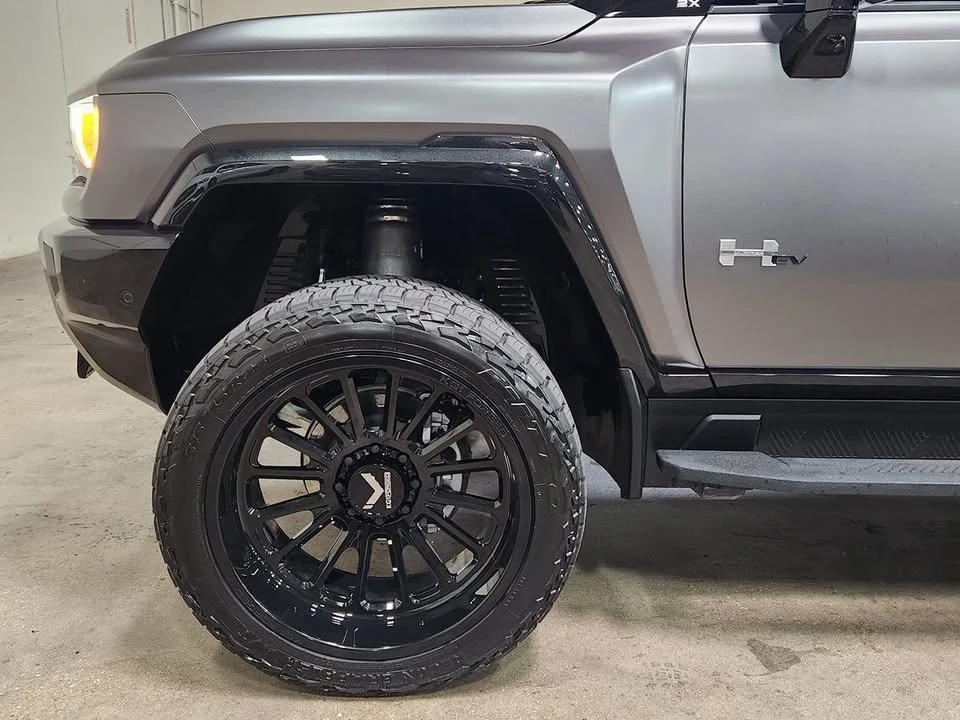 2026 GMC Hummer EV - Image 4 of 18