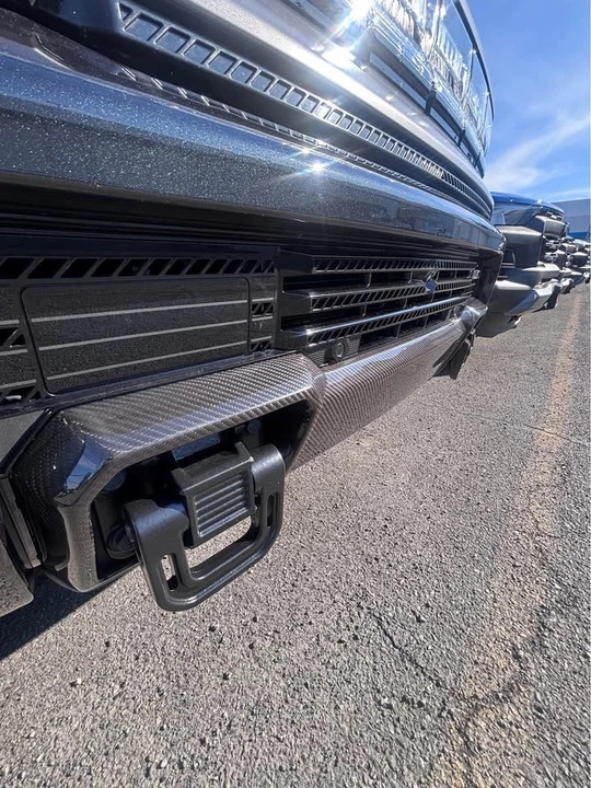2026 GMC Hummer EV - Image 5 of 11