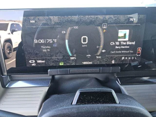 2026 GMC Hummer EV - Image 7 of 15