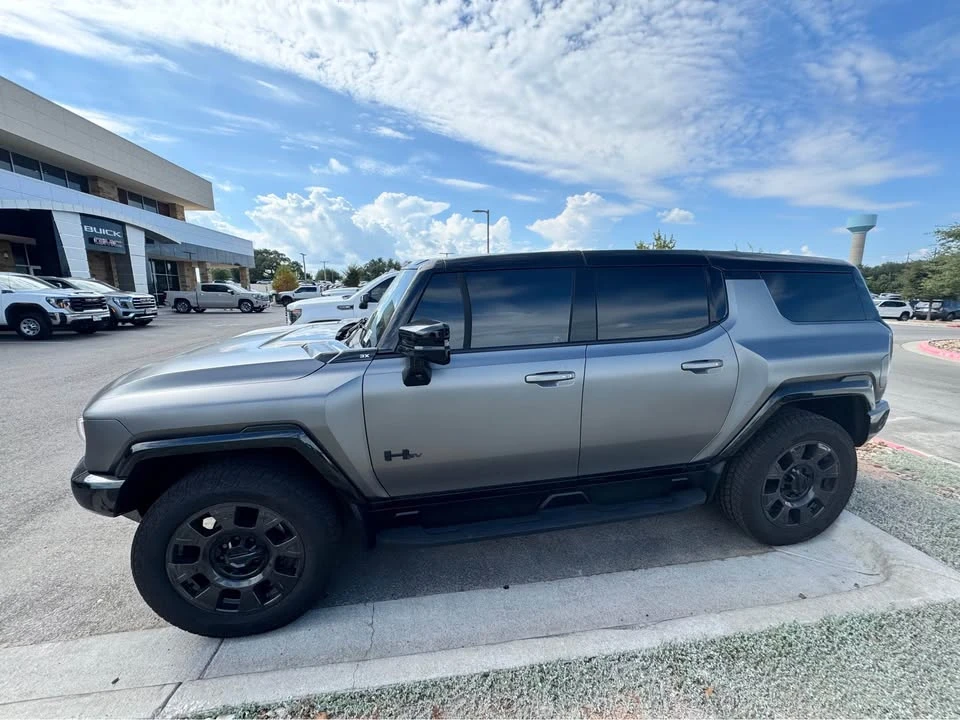 2026 GMC Hummer EV - Image 4 of 14