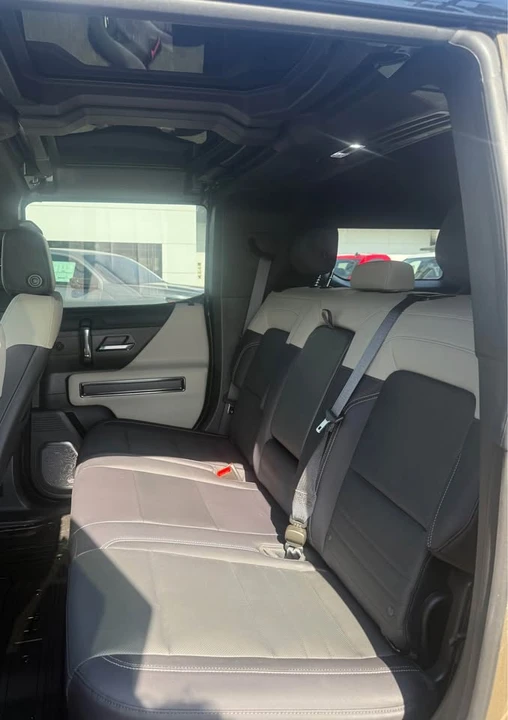 2026 GMC Hummer EV - Image 3 of 5