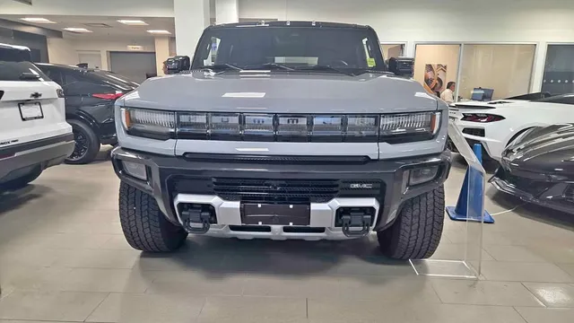 2026 GMC Hummer EV SUV 2x