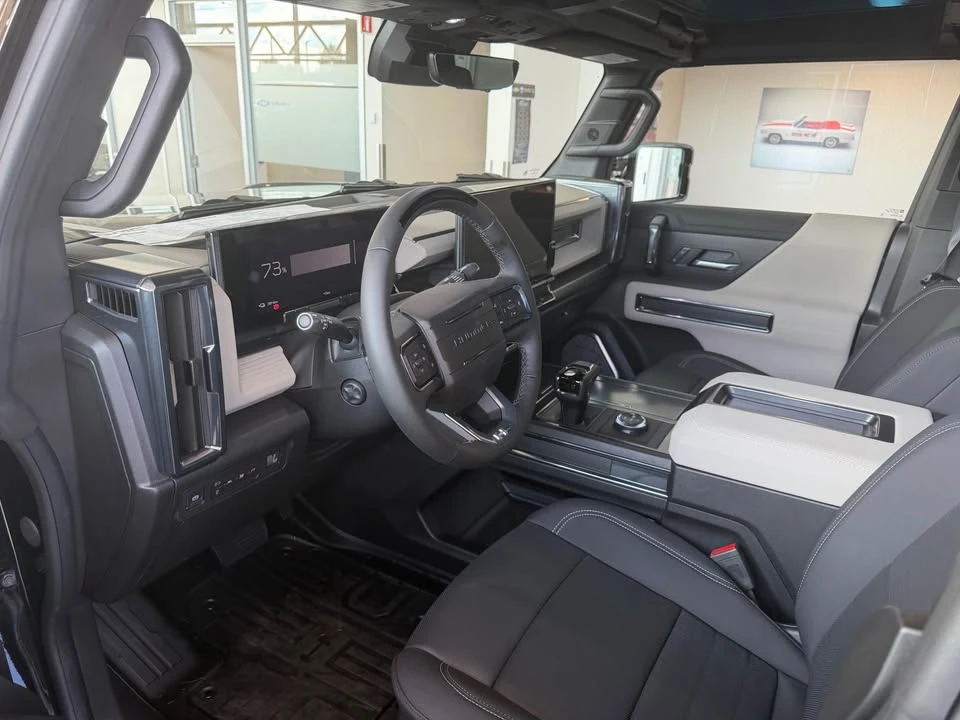 2026 GMC Hummer EV - Image 5 of 7