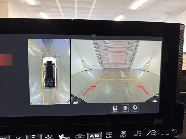 2026 GMC Hummer EV - Image 20 of 20