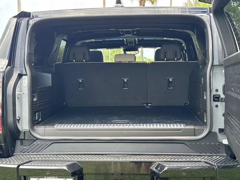 2026 GMC Hummer EV - Image 2 of 11