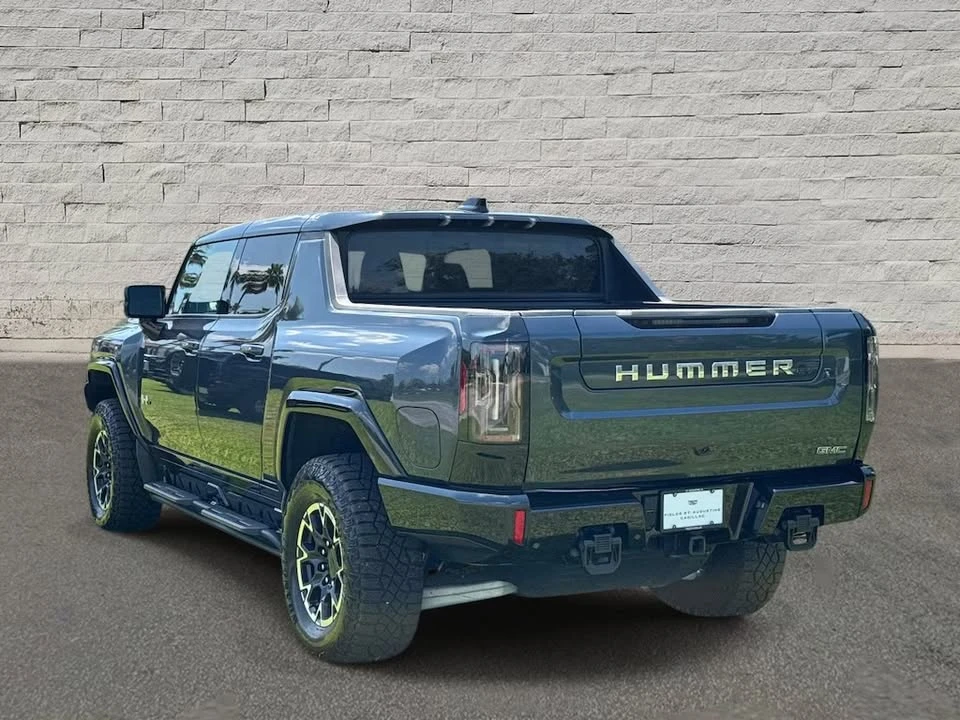 2026 GMC Hummer EV - Image 13 of 14