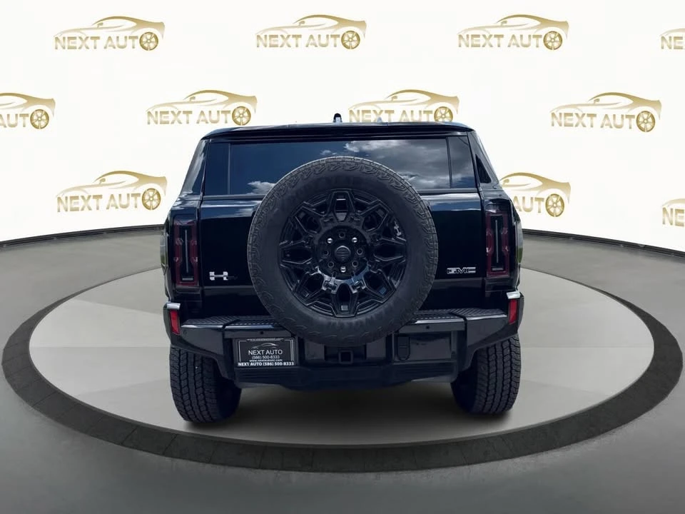 2026 GMC Hummer EV - Image 4 of 20