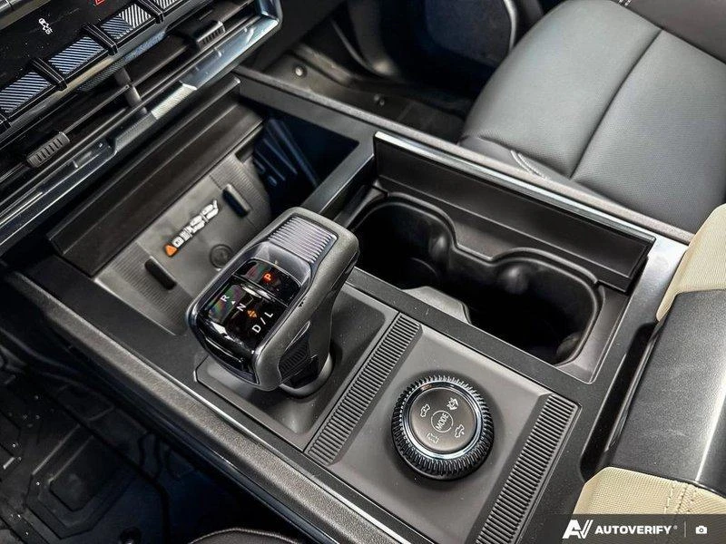 2026 GMC Hummer EV - Image 17 of 20