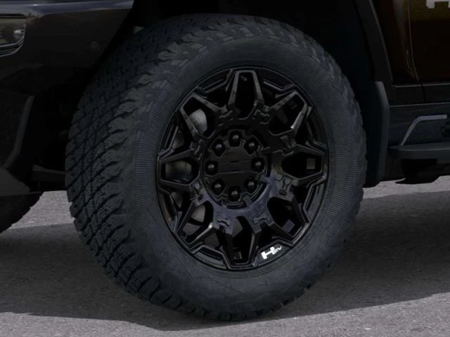 2026 GMC Hummer EV - Image 9 of 20