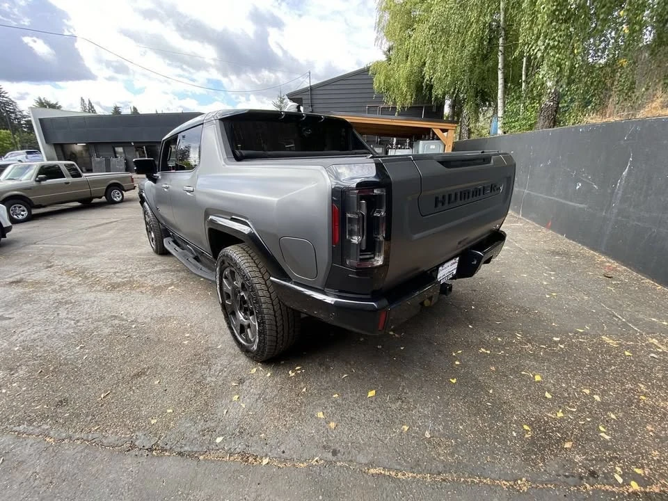 2026 GMC Hummer EV - Image 4 of 19