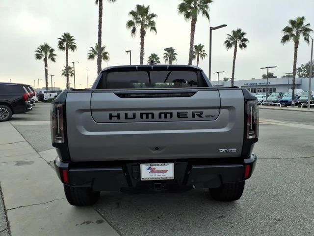 2026 GMC Hummer EV - Image 5 of 12