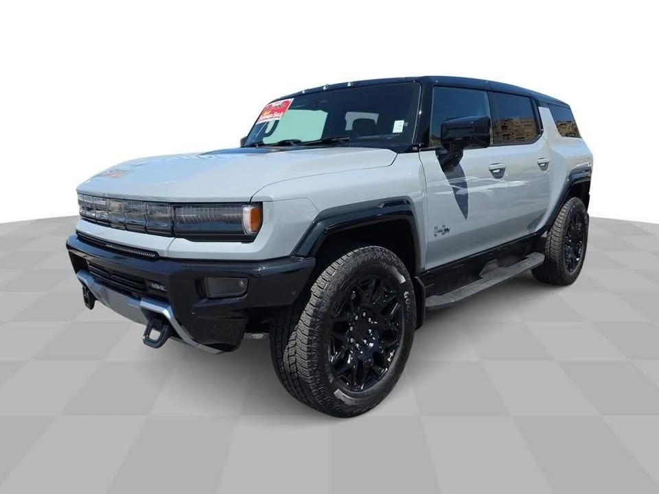 2026 GMC Hummer EV - Image 4 of 20
