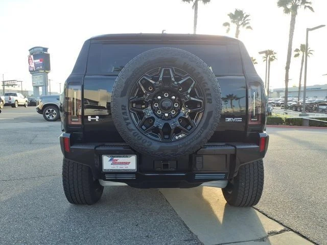 2026 GMC Hummer EV - Image 5 of 12