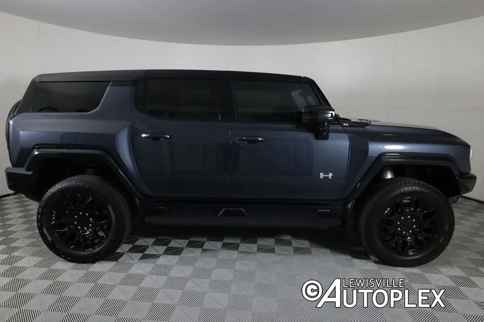 2026 GMC Hummer EV - Image 4 of 20