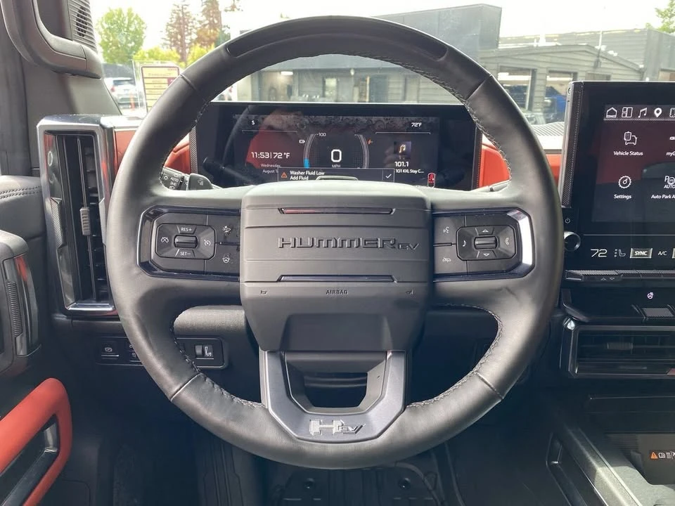 2026 GMC Hummer EV - Image 19 of 20