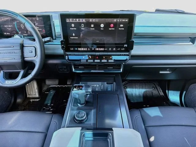 2026 GMC Hummer EV - Image 19 of 20