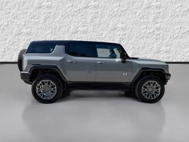 2026 GMC Hummer EV - Image 2 of 20