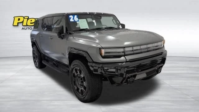 2026 GMC Hummer EV - Image 9 of 20