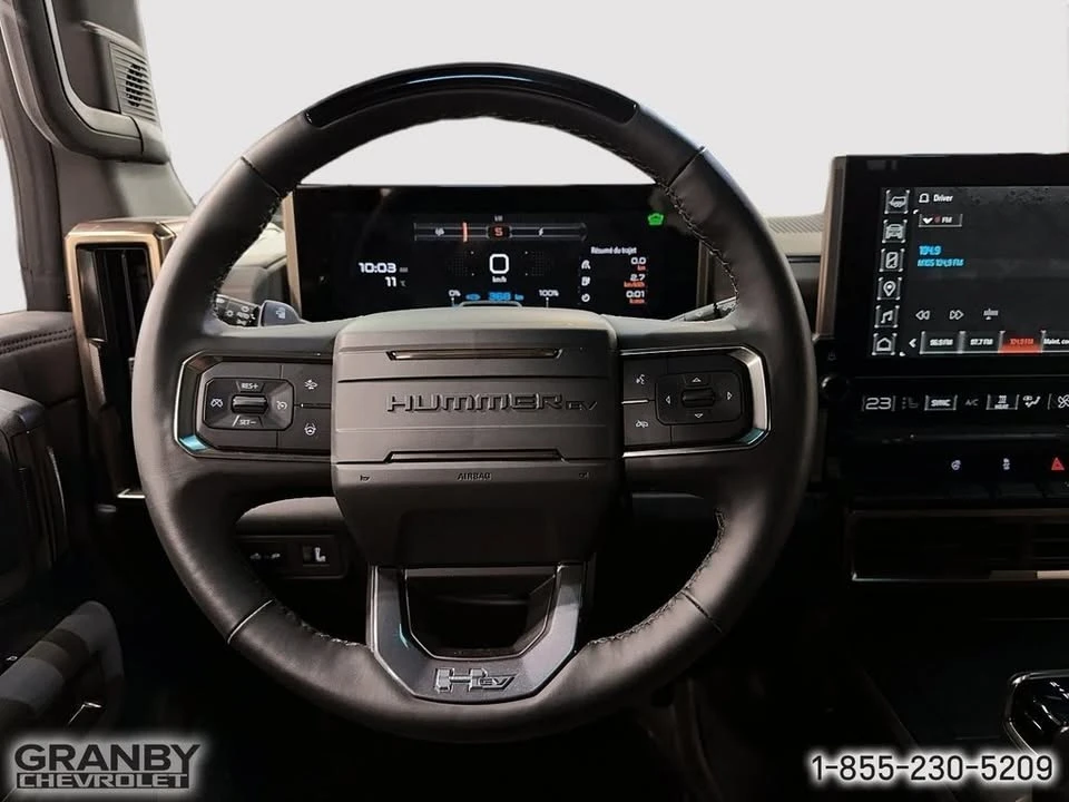 2026 GMC Hummer EV - Image 14 of 20