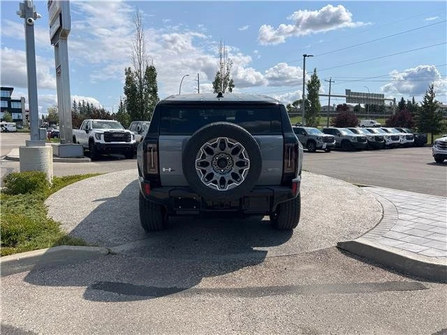 2026 GMC Hummer EV - Image 4 of 20