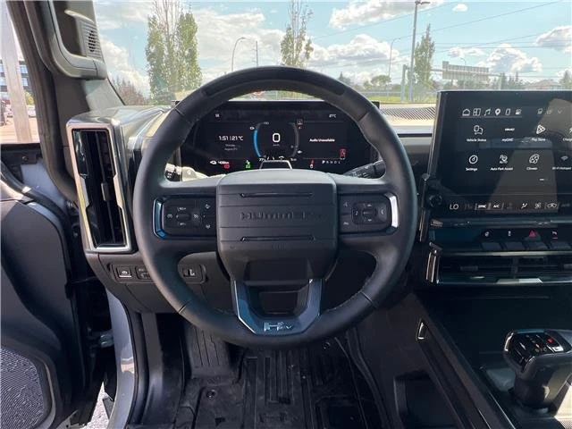 2026 GMC Hummer EV - Image 14 of 20