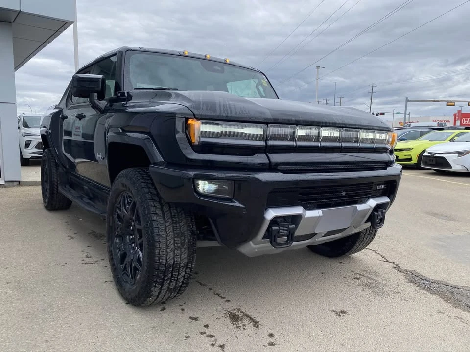 2026 GMC Hummer EV - Image 7 of 12