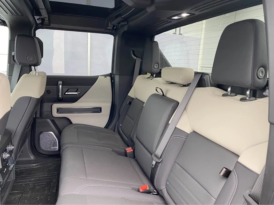 2026 GMC Hummer EV - Image 12 of 12