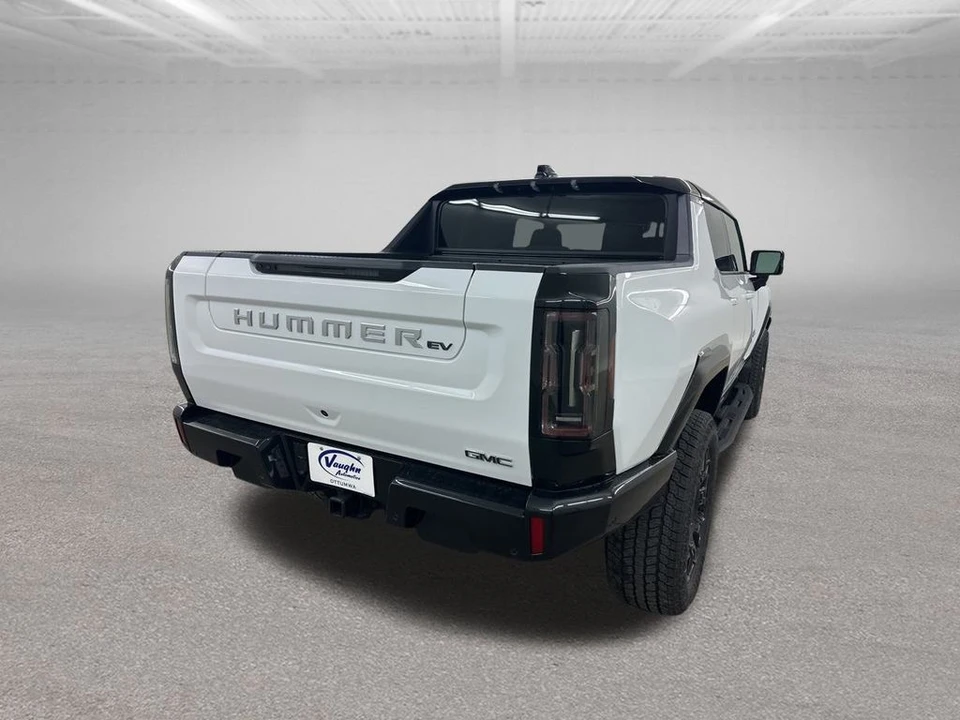 2026 GMC Hummer EV - Image 10 of 12