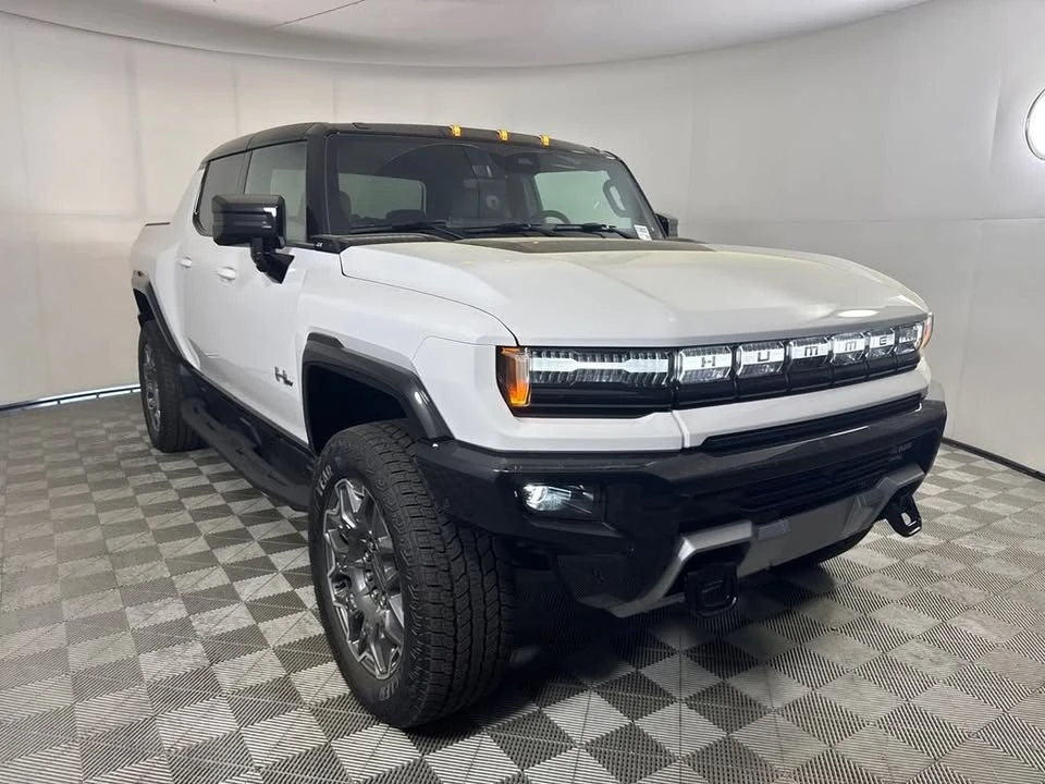 2026 GMC Hummer EV - Image 3 of 20