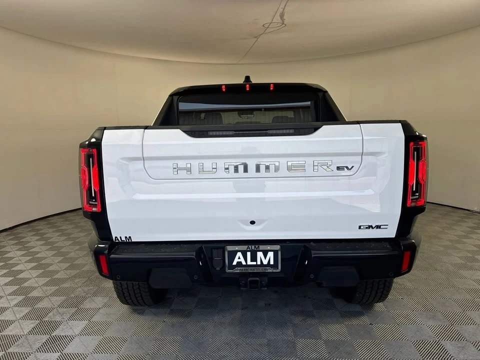 2026 GMC Hummer EV - Image 6 of 20