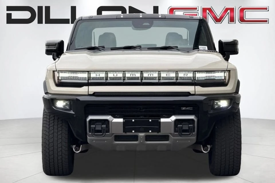 2026 GMC Hummer EV - Image 9 of 20