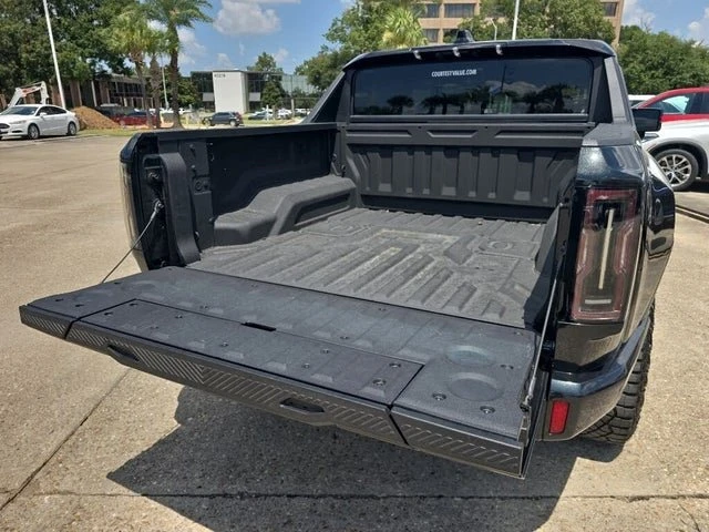 2026 GMC Hummer EV - Image 3 of 19