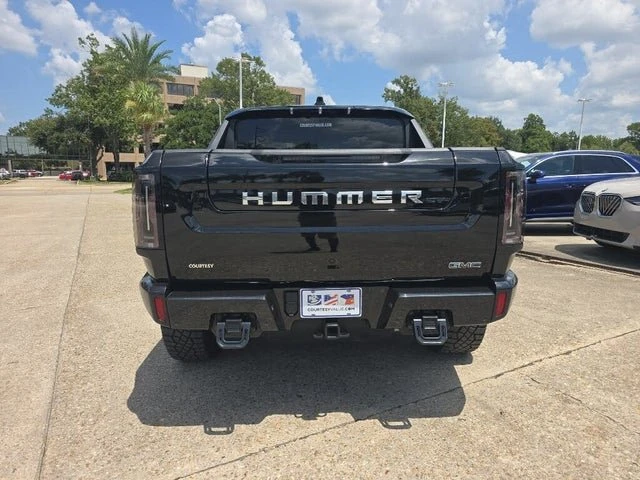 2026 GMC Hummer EV - Image 5 of 19