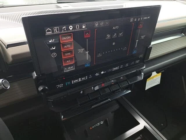2026 GMC Hummer EV - Image 12 of 12