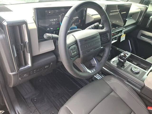 2026 GMC Hummer EV - Image 8 of 12